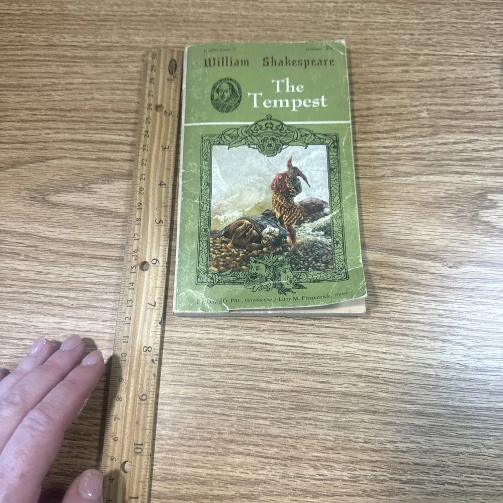 The Tempest Classic Paperback Book by‎ William Shakespeare from Airmont 1965